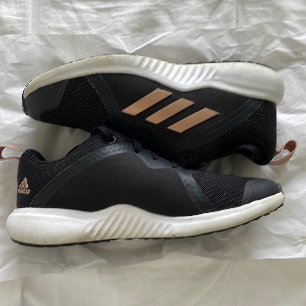 Adidas Girls Youth Size Sneakers Rose Gold